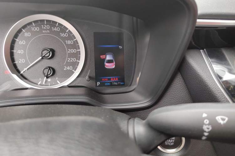 Used Toyota Levin 2022 185T CVT Luxury Edition Odometer Close Up