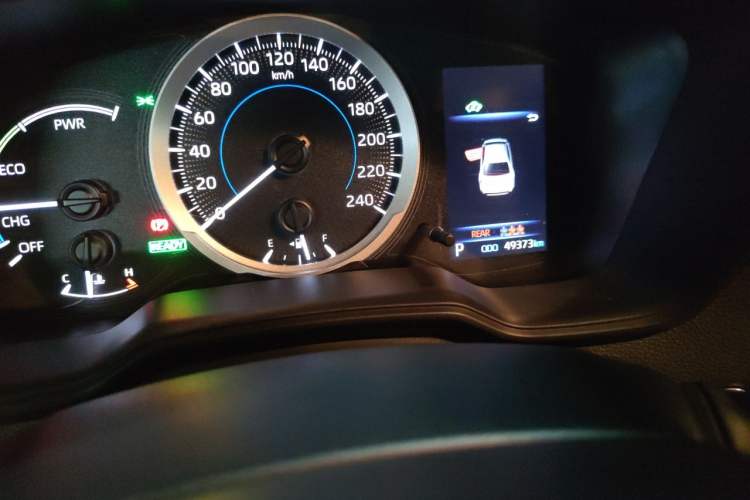 Used Toyota Levin 2022 Dual-Motor 1.8H E-CVT Sport Edition Odometer Close Up