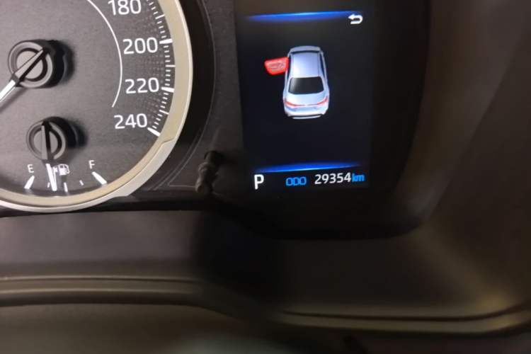 Used Toyota Levin 2022 185T CVT Luxury Edition Odometer Close Up