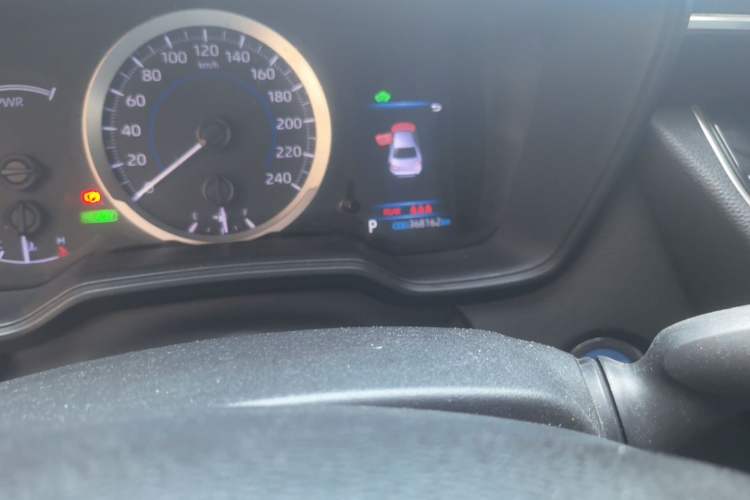 Used Toyota Levin 2022 Dual-Motor 1.8H E-CVT Leading Edition Odometer Close Up