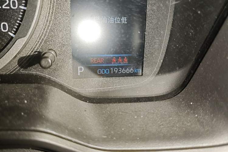 Used Toyota Levin 2022 Dual-Motor 1.8H E-CVT Progressive Edition Odometer Close Up
