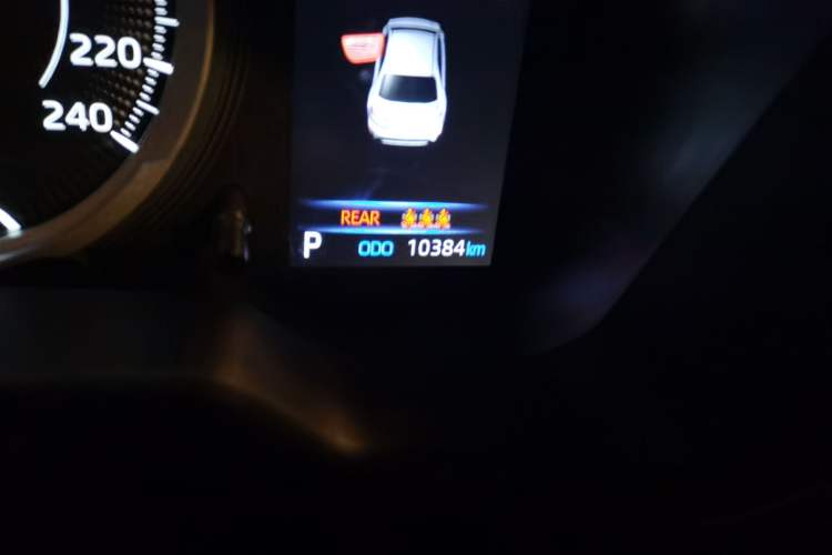 Used Toyota Levin 2022 185T CVT Luxury Edition Odometer Close Up