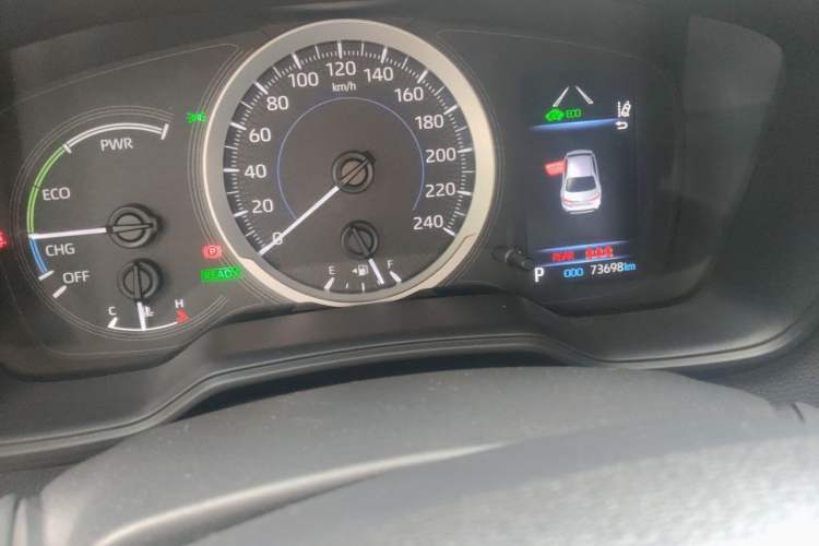 Used Toyota Levin 2022 Dual-Motor 1.8H E-CVT Leading Edition Odometer Close Up