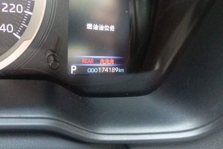 Used Toyota Levin 2022 Dual-Engine 1.8H E-CVT Luxury Edition Odometer Close Up