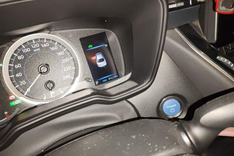 Used Toyota Levin 2022 Dual-Motor 1.8H E-CVT Progressive Edition Odometer Close Up