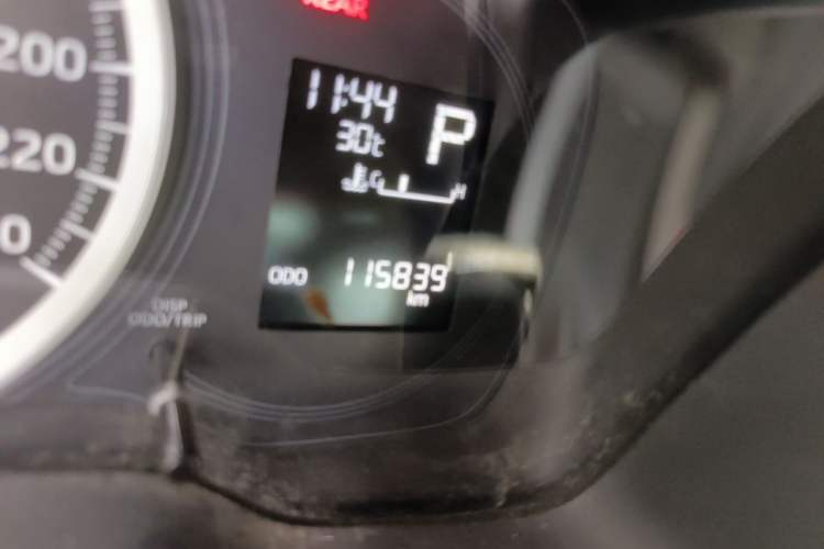 Used Toyota Levin 2022 Facelift TNGA 1.5L CVT Progressive Edition Odometer Close Up