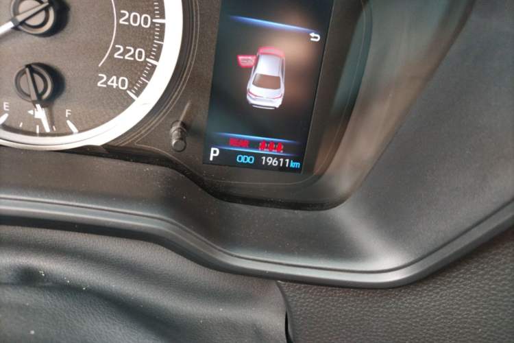 Used Toyota Levin 2022 185T CVT Sport Edition Odometer Close Up