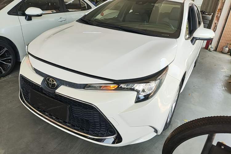 Ojetý Toyota Levin 2022 185T CVT Luxury Edition Guazi used car, China used car export, Used car for sale, Used cars, Cheapest cars for sale