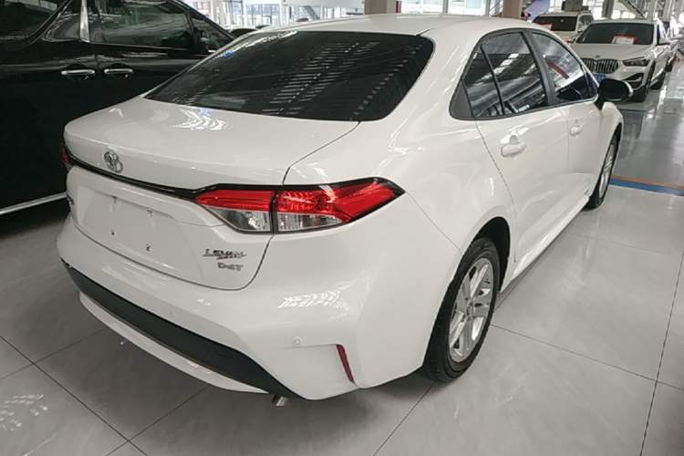 Used Toyota Levin 2022 185T CVT Luxury Edition Rear Right 45 Deg