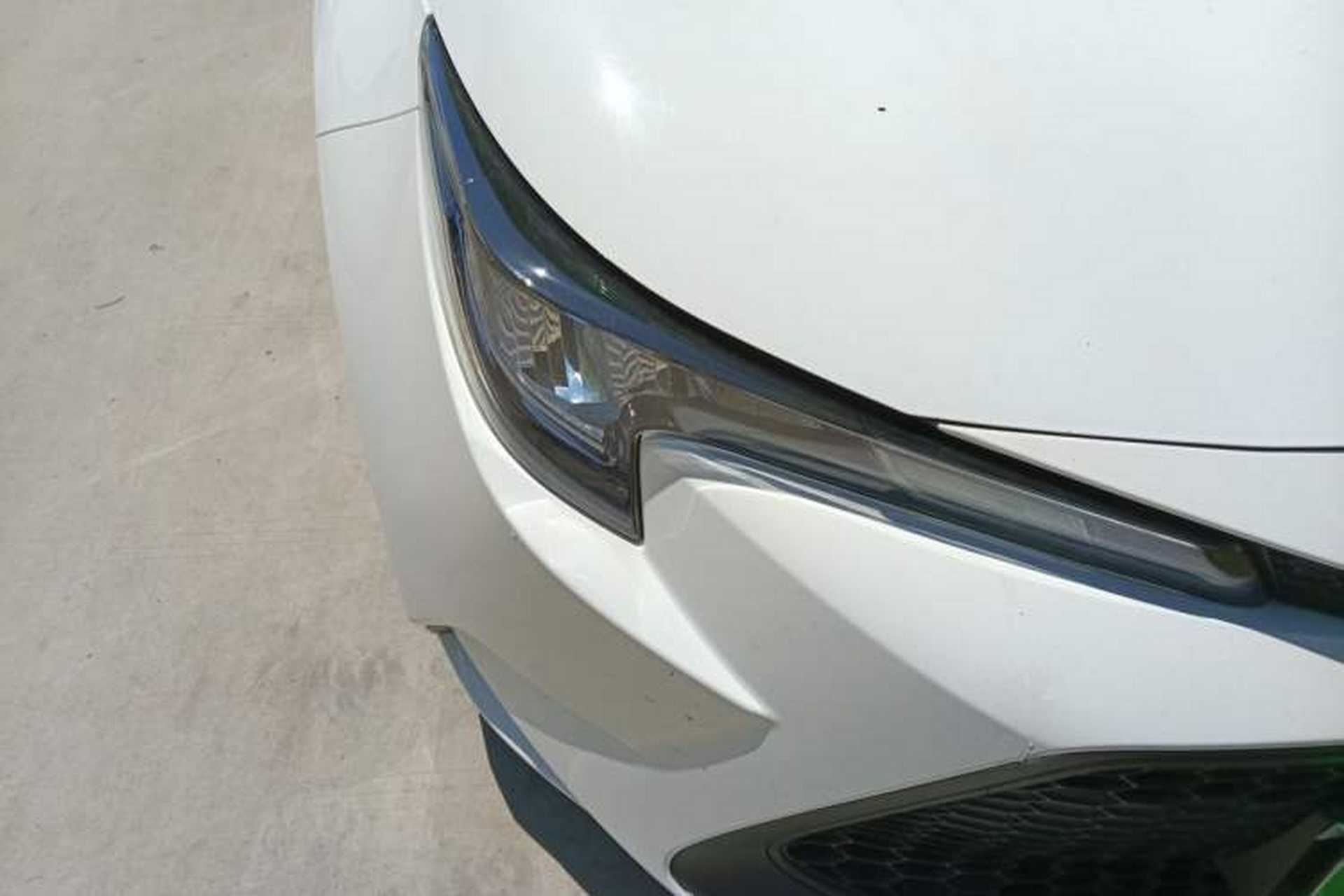 Used Toyota Levin 2022 Dual-Motor 1.8H E-CVT Progressive Edition Right Front Headlight