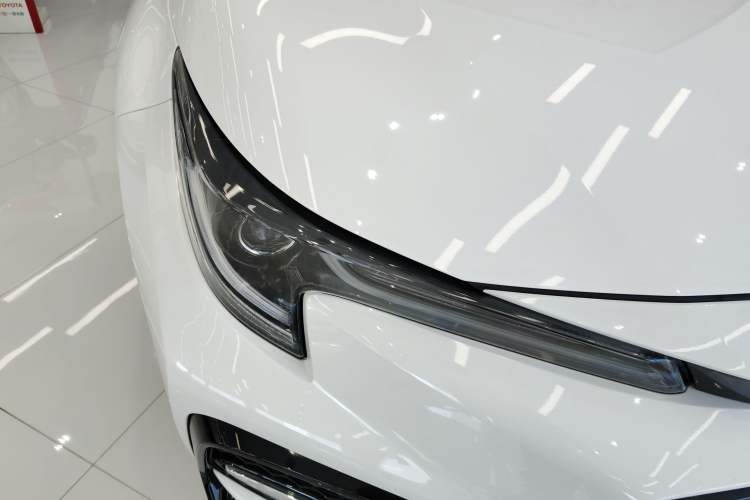 Used Toyota Levin 2022 Dual-Motor 1.8H E-CVT Sport Edition Right Front Headlight