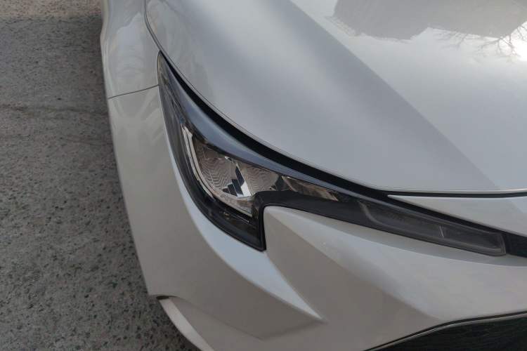 Used Toyota Levin 2022 185T CVT Luxury Edition Right Front Headlight