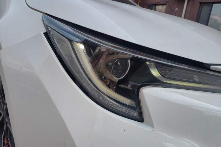Used Toyota Levin 2022 Dual-Motor 1.8H E-CVT Sport Edition Right Front Headlight