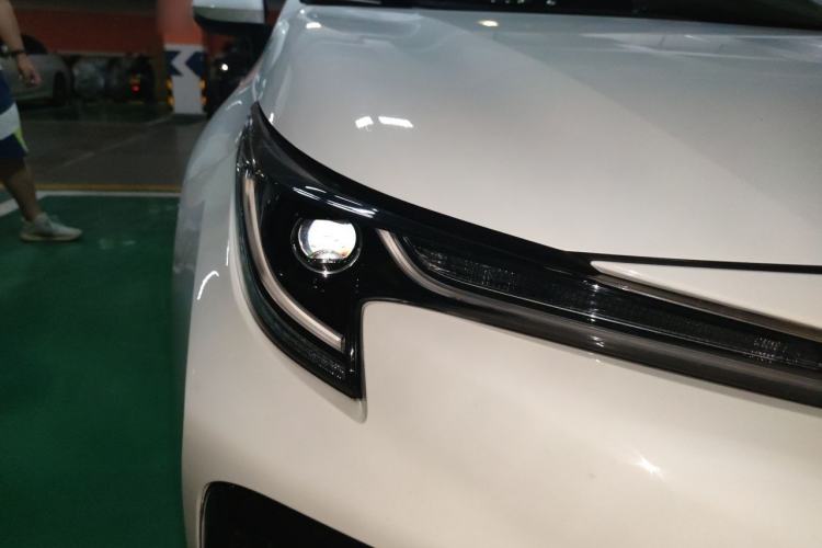 Used Toyota Levin 2022 Dual-Motor 1.8H E-CVT Sport Edition Right Front Headlight