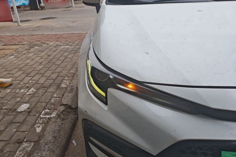 Used Toyota Levin 2022 Dual-Motor 1.8H E-CVT Sport Edition Right Front Headlight