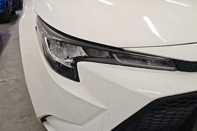 Used Toyota Levin 2022 Dual-Motor 1.8H E-CVT Progressive Edition Right Front Headlight