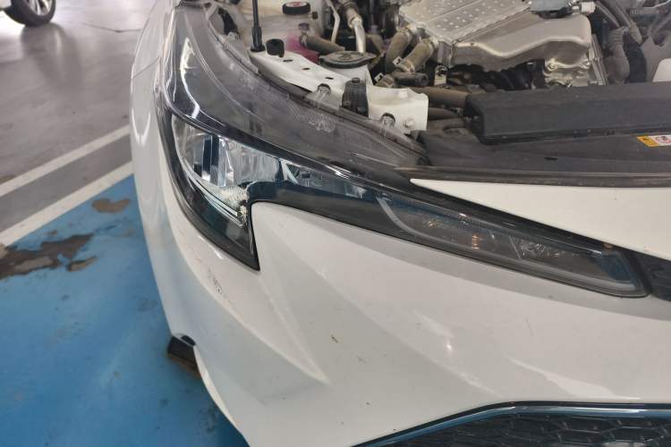 Used Toyota Levin 2022 185T CVT Luxury Edition Right Front Headlight