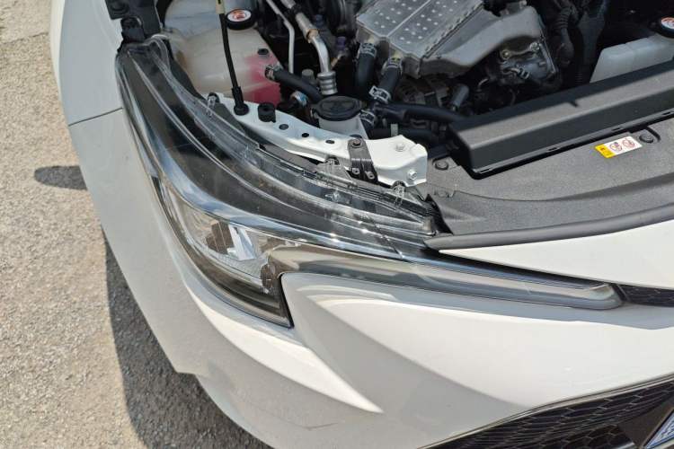 Used Toyota Levin 2022 185T CVT Luxury Edition Right Front Headlight