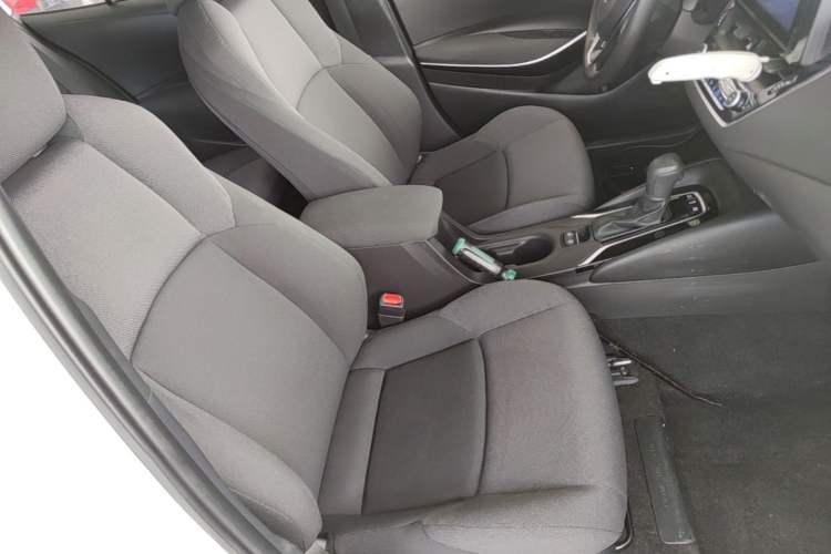 Used Toyota Levin 2022 Dual-Motor 1.8H E-CVT Leading Edition Right Front Seat