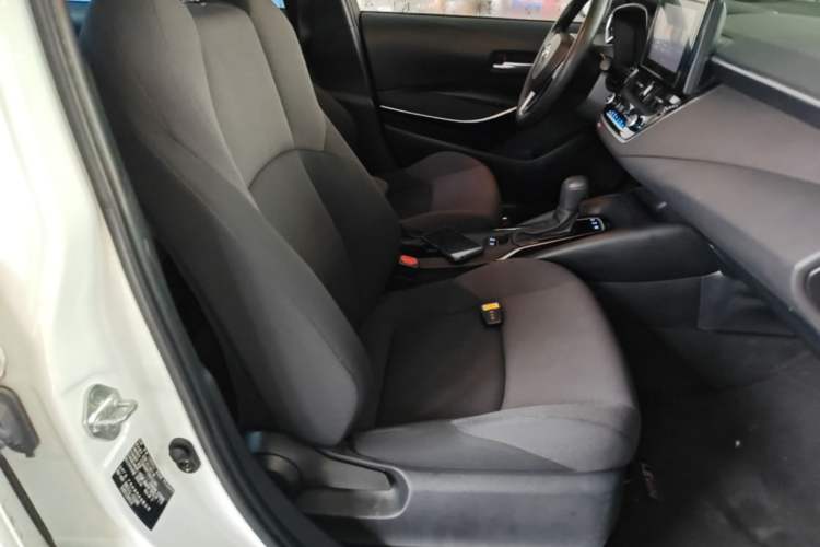 Used Toyota Levin 2022 Dual-Motor 1.8H E-CVT Leading Edition Right Front Seat