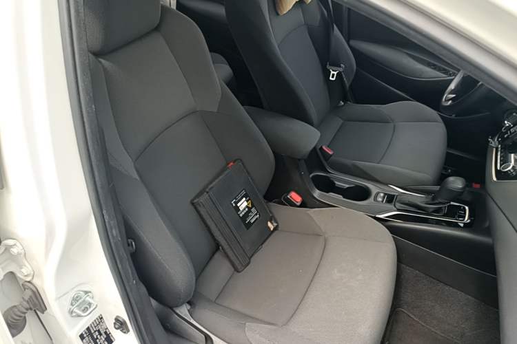 Used Toyota Levin 2022 Facelift TNGA 1.5L CVT Progressive Edition Right Front Seat
