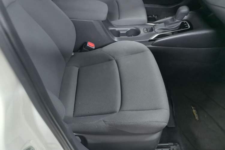 Used Toyota Levin 2022 185T CVT Luxury Edition Right Front Seat