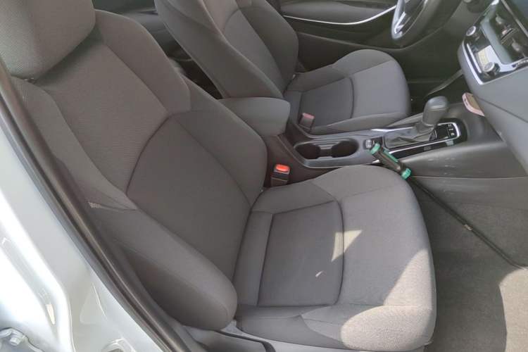 Used Toyota Levin 2022 Dual-Motor 1.8H E-CVT Leading Edition Right Front Seat