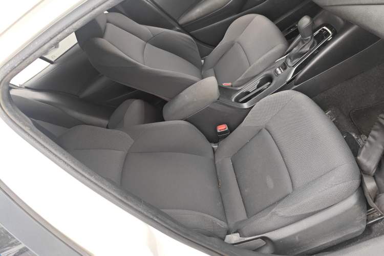 Used Toyota Levin 2022 Facelift TNGA 1.5L CVT Progressive Edition Right Front Seat