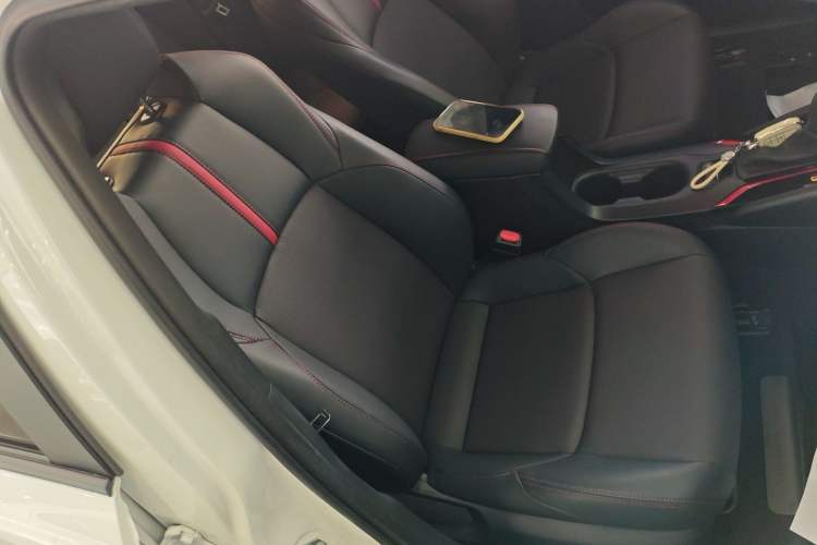 Used Toyota Levin 2022 185T CVT Sport Edition Right Front Seat