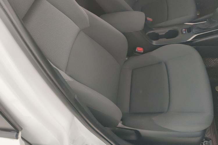 Used Toyota Levin 2022 Dual-Engine 1.8H E-CVT Luxury Edition Right Front Seat