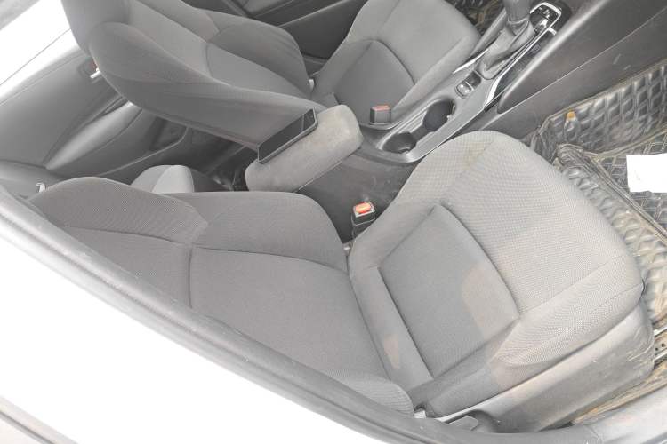 Used Toyota Levin 2022 Facelift TNGA 1.5L CVT Progressive Edition Right Front Seat