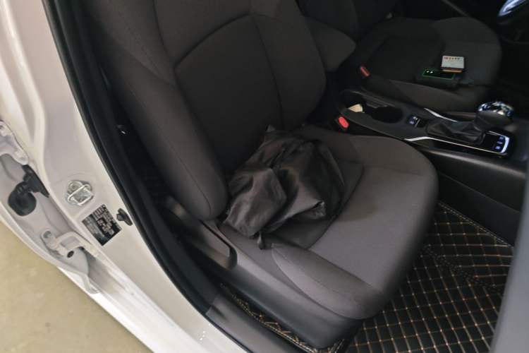 Used Toyota Levin 2022 Dual-Engine 1.8H E-CVT Luxury Edition Right Front Seat