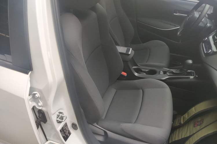Used Toyota Levin 2022 Dual-Engine 1.8H E-CVT Luxury Edition Right Front Seat
