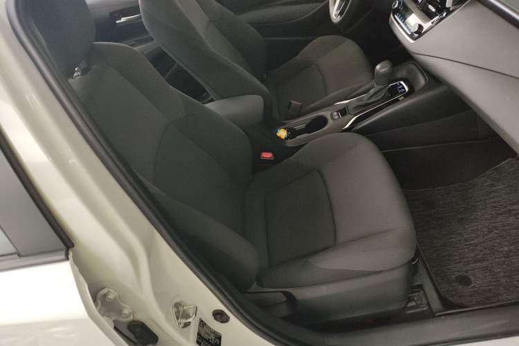 Used Toyota Levin 2022 185T CVT Luxury Edition Right Front Seat