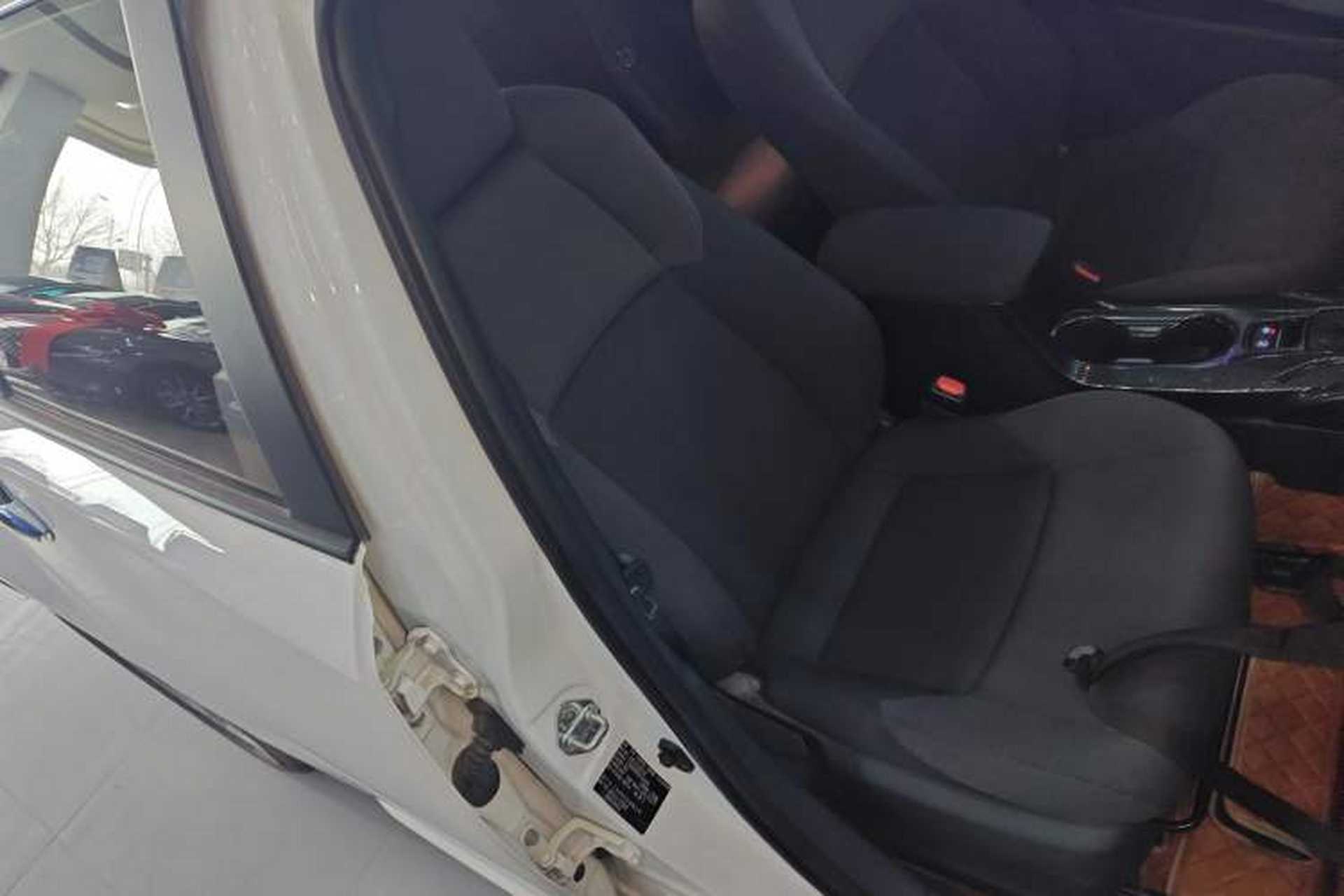 Used Toyota Levin 2022 Dual-Engine 1.8H E-CVT Luxury Edition Right Front Seat