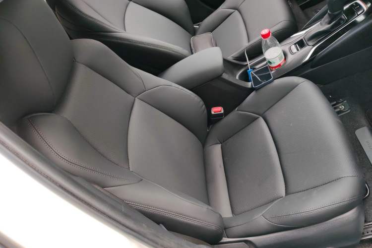 Used Toyota Levin 2022 Facelift TNGA 1.5L CVT Progressive Edition Right Front Seat