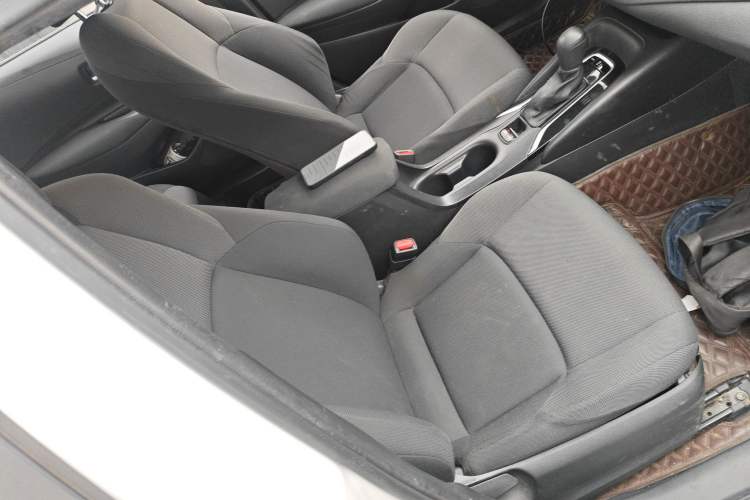 Used Toyota Levin 2022 Facelift TNGA 1.5L CVT Progressive Edition Right Front Seat