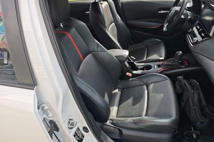 Used Toyota Levin 2022 185T CVT Sport Edition Right Front Seat