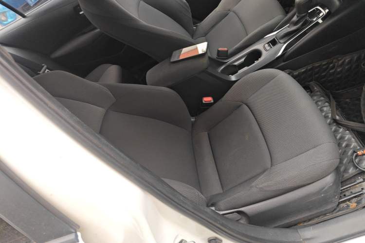 Used Toyota Levin 2022 Facelift TNGA 1.5L CVT Progressive Edition Right Front Seat