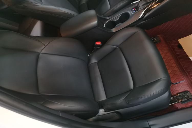 Used Toyota Levin 2022 185T CVT Luxury Edition Right Front Seat