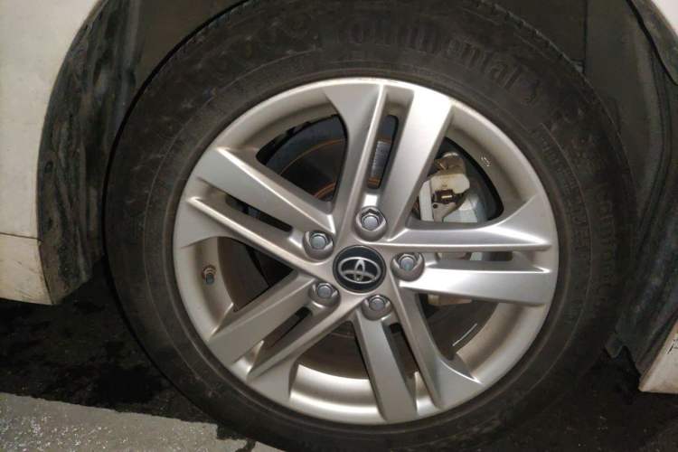 Used Toyota Levin 2022 Dual-Motor 1.8H E-CVT Leading Edition Right Front Wheel Hub