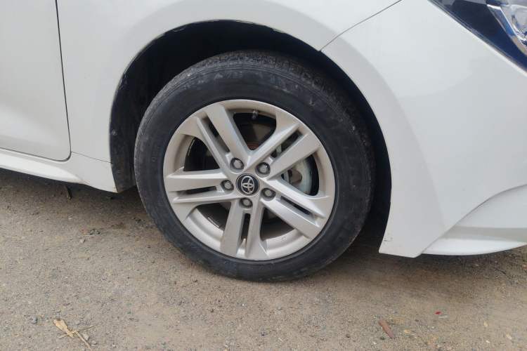 Used Toyota Levin 2022 Dual-Motor 1.8H E-CVT Progressive Edition Right Front Wheel Hub