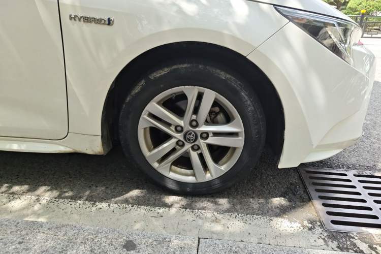 Used Toyota Levin 2022 Dual-Engine 1.8H E-CVT Luxury Edition Right Front Wheel Hub