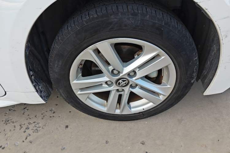 Used Toyota Levin 2022 Dual-Motor 1.8H E-CVT Leading Edition Right Front Wheel Hub