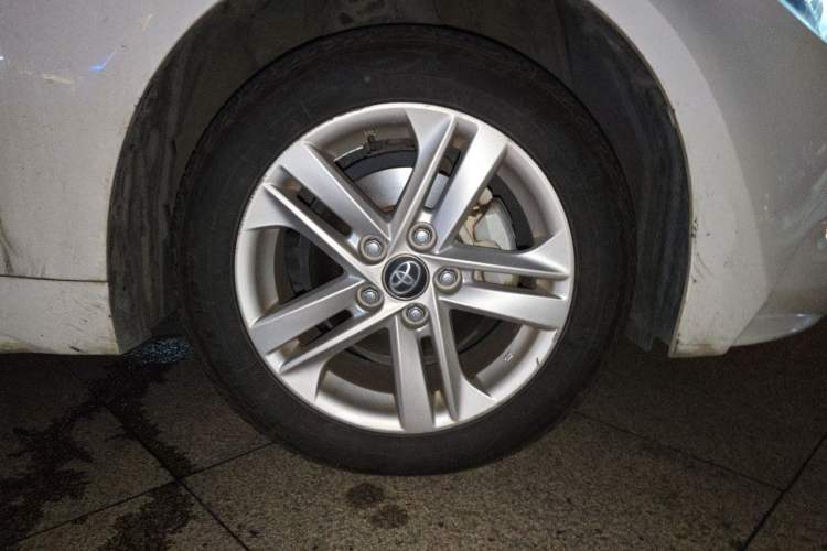 Used Toyota Levin 2022 Dual-Motor 1.8H E-CVT Leading Edition Right Front Wheel Hub
