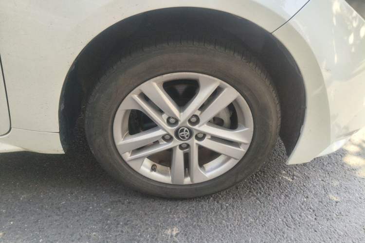 Used Toyota Levin 2022 Dual-Motor 1.8H E-CVT Progressive Edition Right Front Wheel Hub