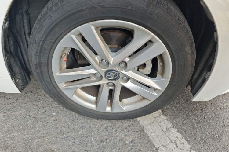 Used Toyota Levin 2022 TNGA 1.5L CVT Progressive Edition Right Front Wheel Hub