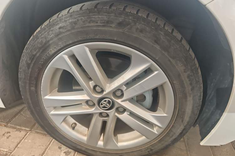 Used Toyota Levin 2022 Dual-Engine 1.8H E-CVT Luxury Edition Right Front Wheel Hub
