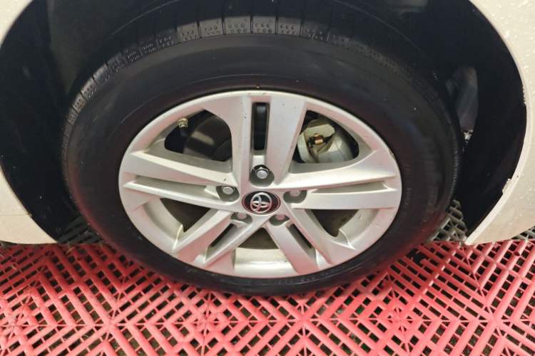 Used Toyota Levin 2022 Dual-Motor 1.8H E-CVT Leading Edition Right Front Wheel Hub