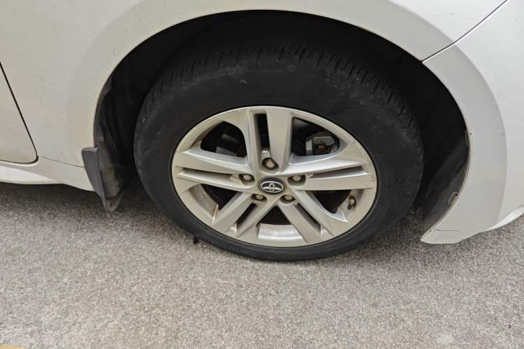 Used Toyota Levin 2022 185T CVT Luxury Edition Right Front Wheel Hub
